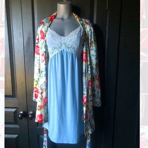 Vintage Floral Victoria Secret Robe with Country Blue Lace Nightgown